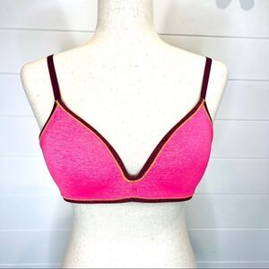 Victoria’s Secret No Wire Heathered Hot Pink Orange Maroon Trim Bra 34B